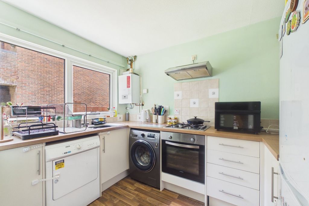 Property photo 2 of 10 Picture No. 02