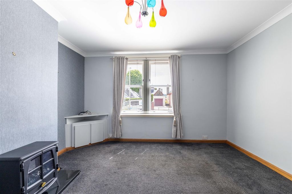 Property photo 2 of 11 S02.Jpg