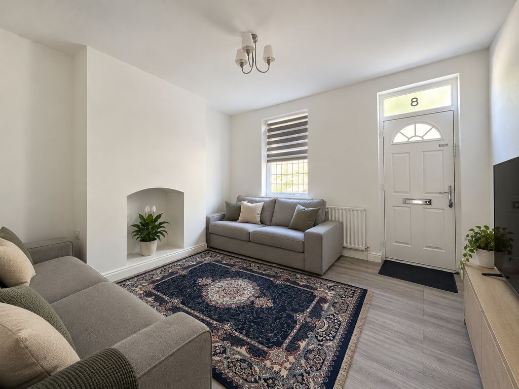 Property photo 3 of 18 Gallery