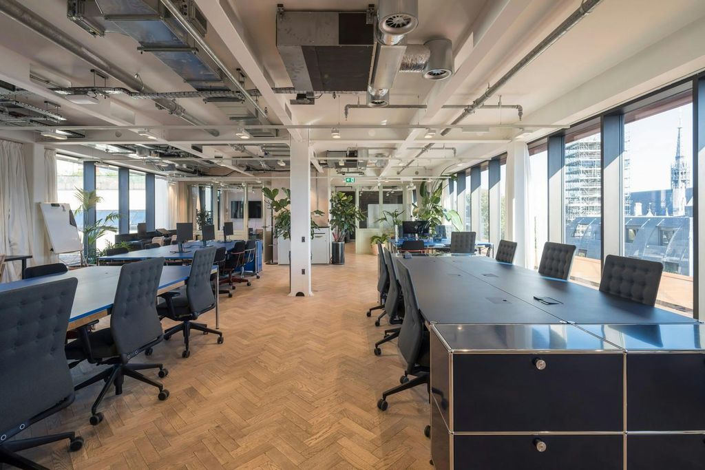 Property photo 1 of 12 Office Space