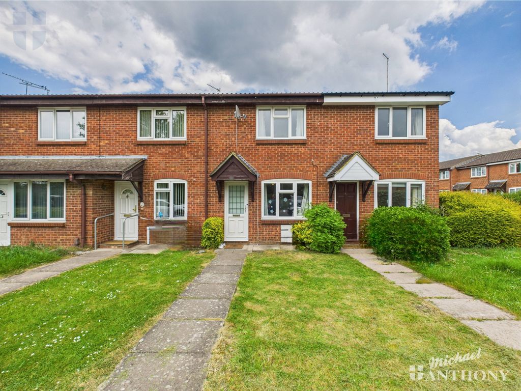 Property photo 1 of 8 Cam03852G0-Pr0276-Still025
