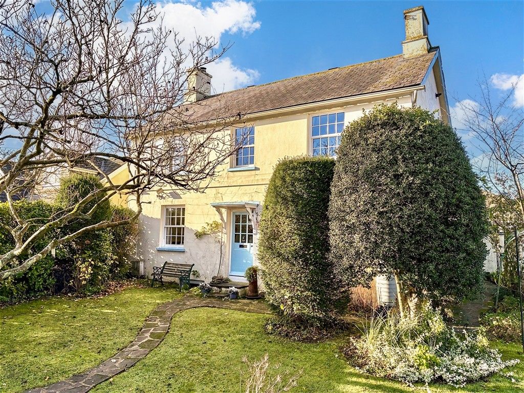 Property photo 2 of 15 External.