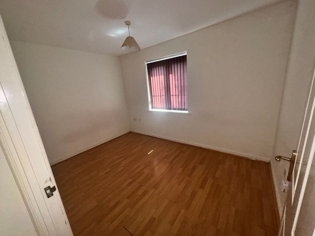 Property photo 3 of 4