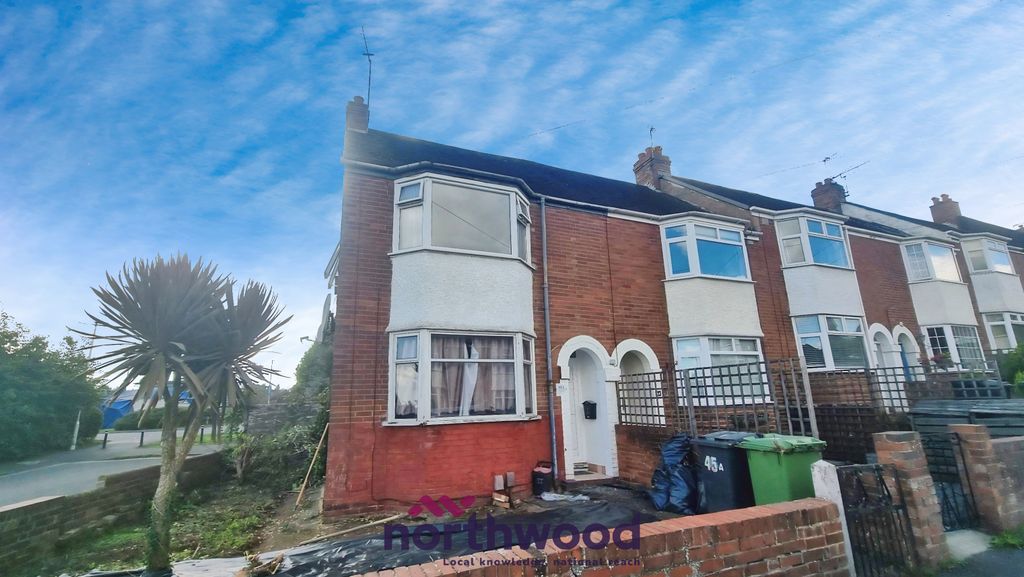 Property photo 1 of 5