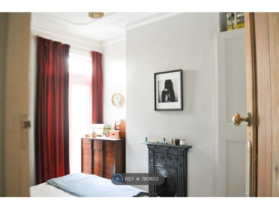 Property photo 2 of 6