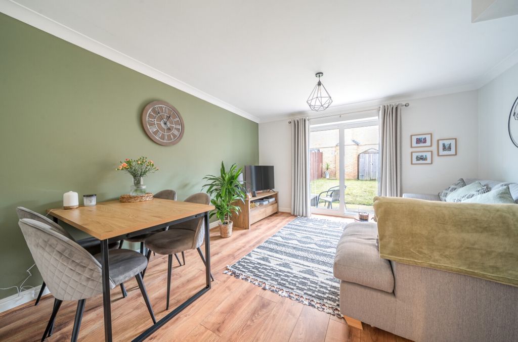 Property photo 3 of 18 1398141-18-69691368B3d33