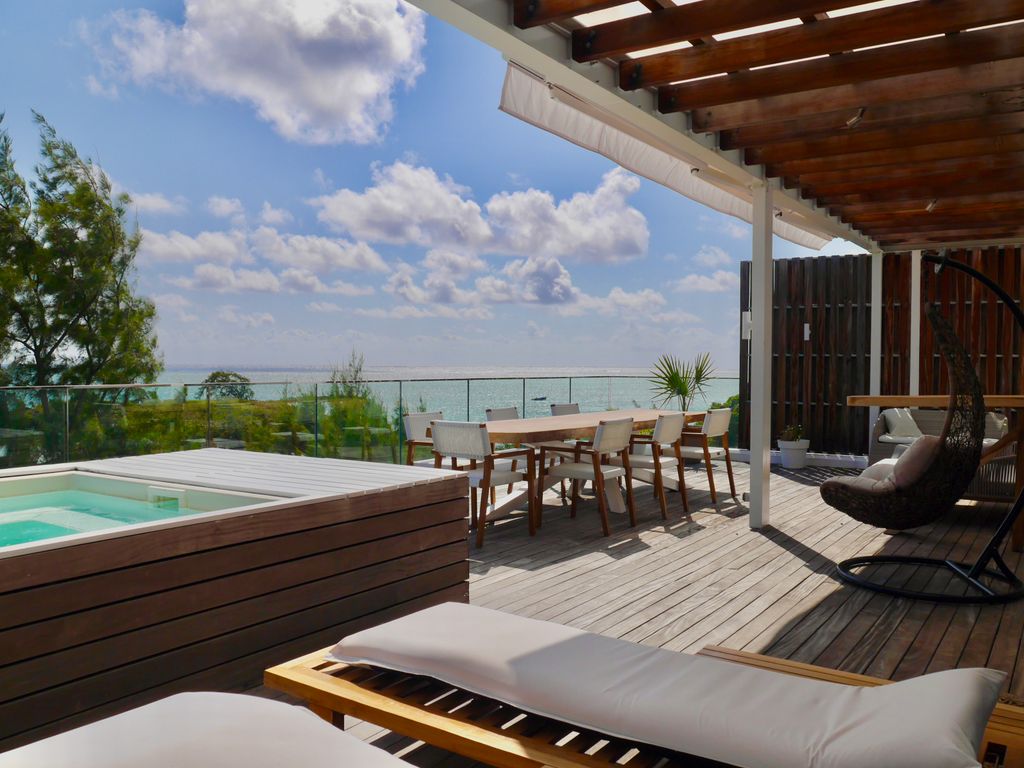 Property photo 1 of 30