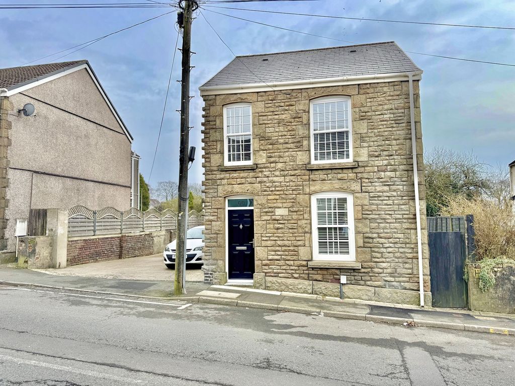 Property photo 1 of 23 Main Image