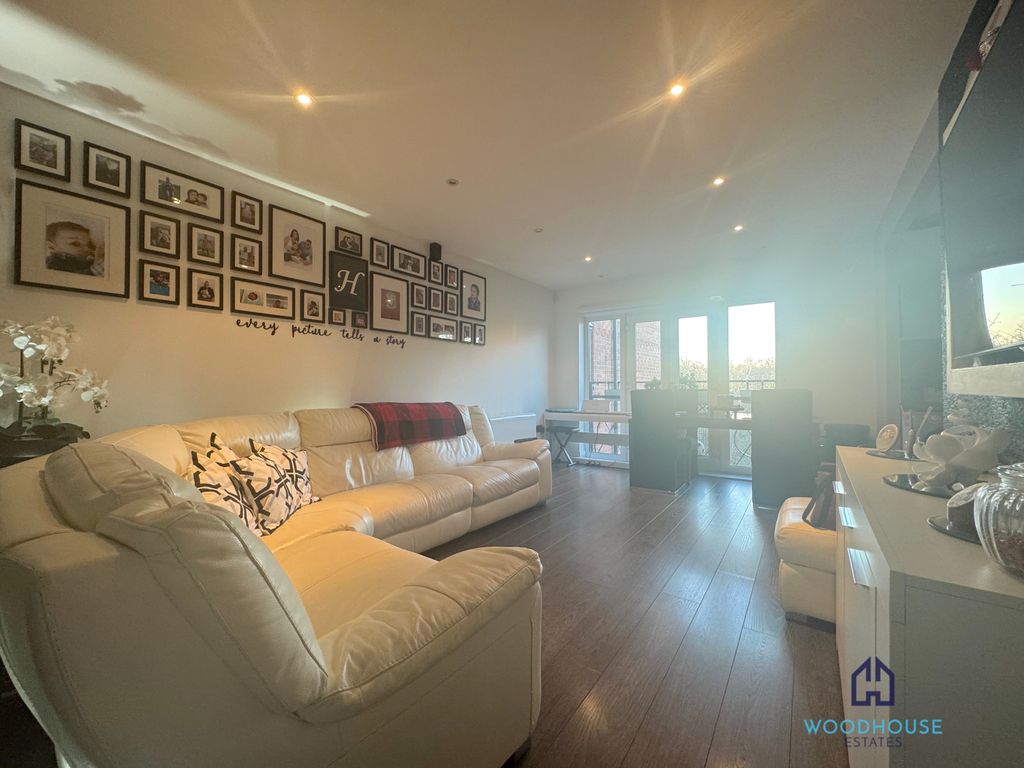 Property photo 3 of 5