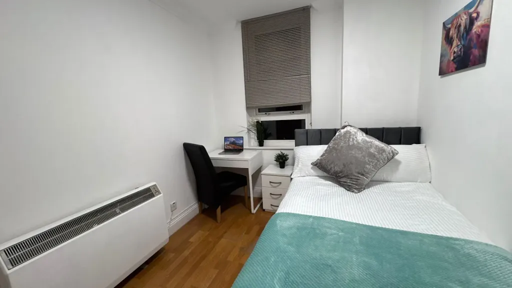 Property photo 3 of 7