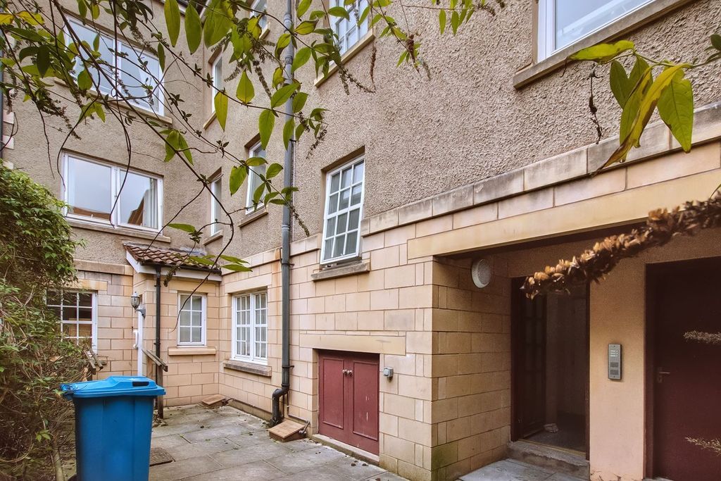 South Street, St Andrews KY16, 3 bed flat for sale, £489,000 ...
