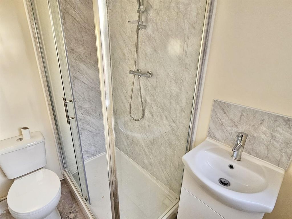 Property photo 2 of 11 2E584E41-E794-4Afb-8938-545B3529Adb9.Jpeg