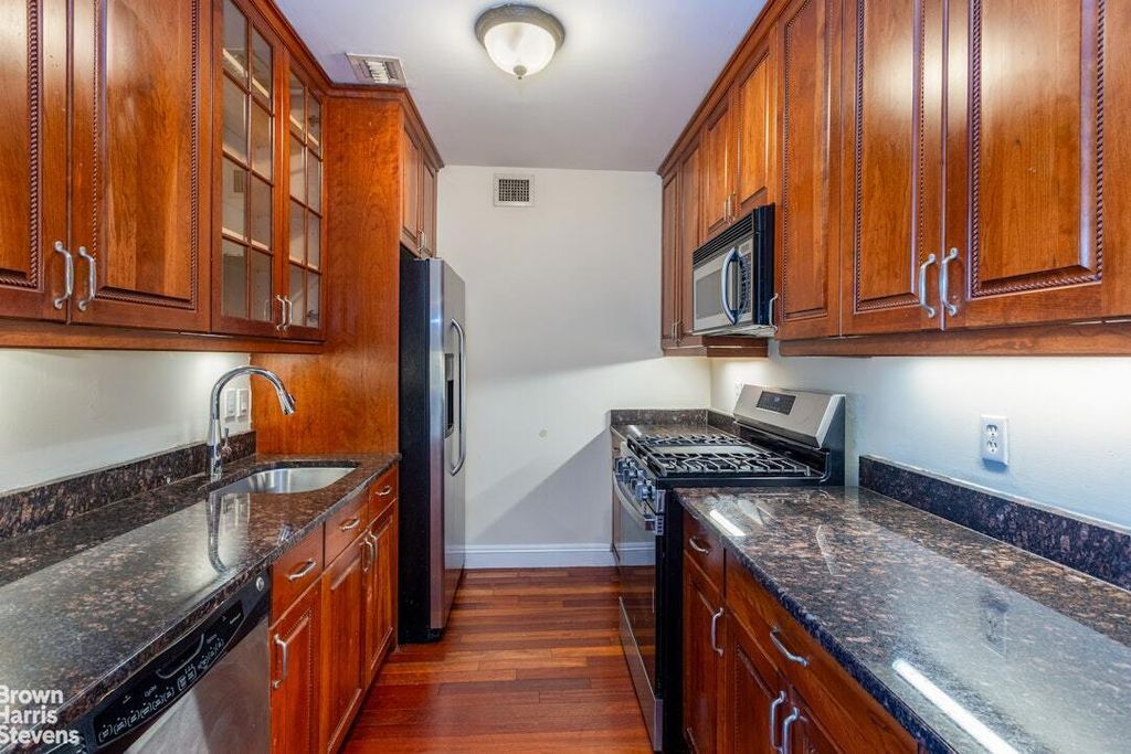 Property photo 2 of 6 <Alttext/>