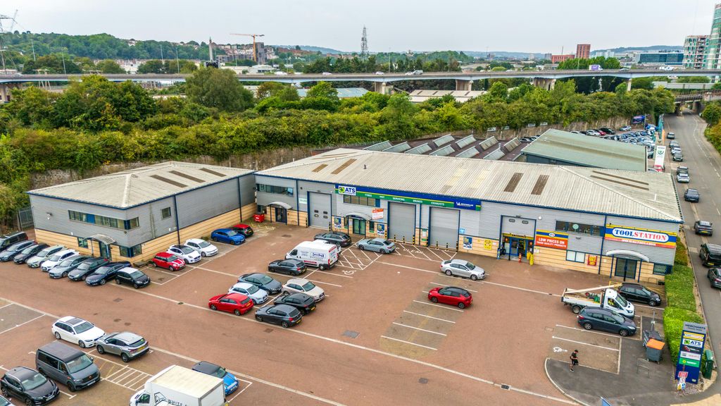 Property photo 2 of 7 Hlp_Ob_250811_9166.Jpg