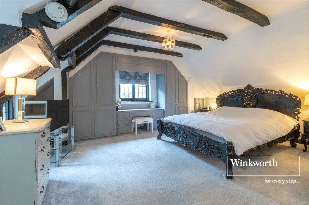 Additional image 11 of 6 bed detached house for saleWimborne Road East, Ferndown, Dorset BH22