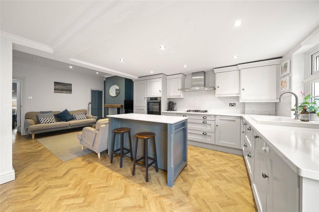 Property photo 2 of 15 Kitchen/Family Room