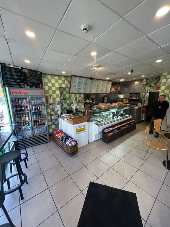 Property photo 3 of 25