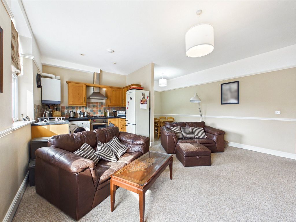 Property photo 3 of 9 Picture No. 02