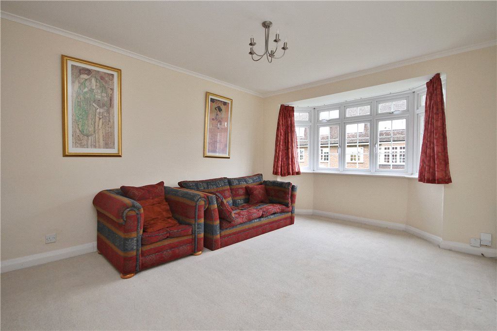 Property photo 2 of 8 Reception Room
