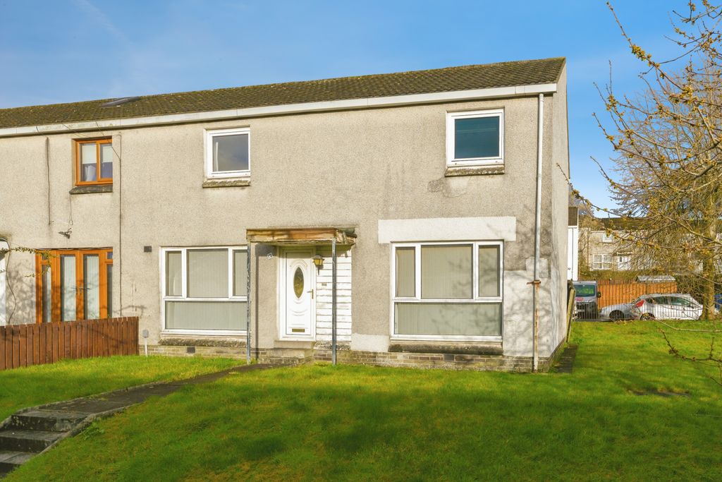 Property photo 1 of 15 Front