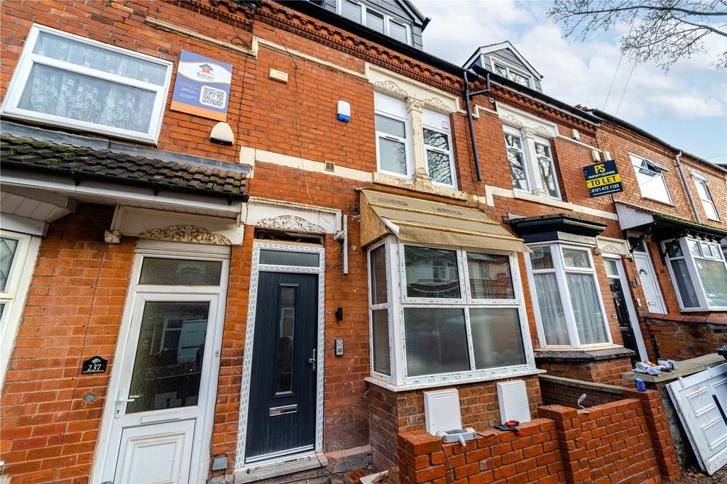 Property photo 2 of 33 Picture No. 23