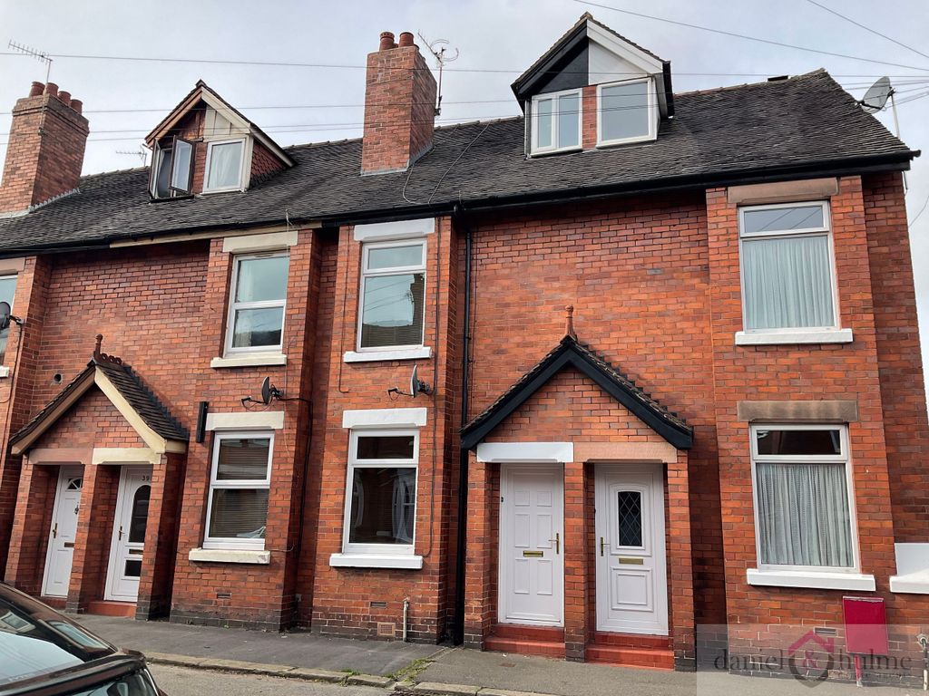 Property photo 1 of 17 Photo 16