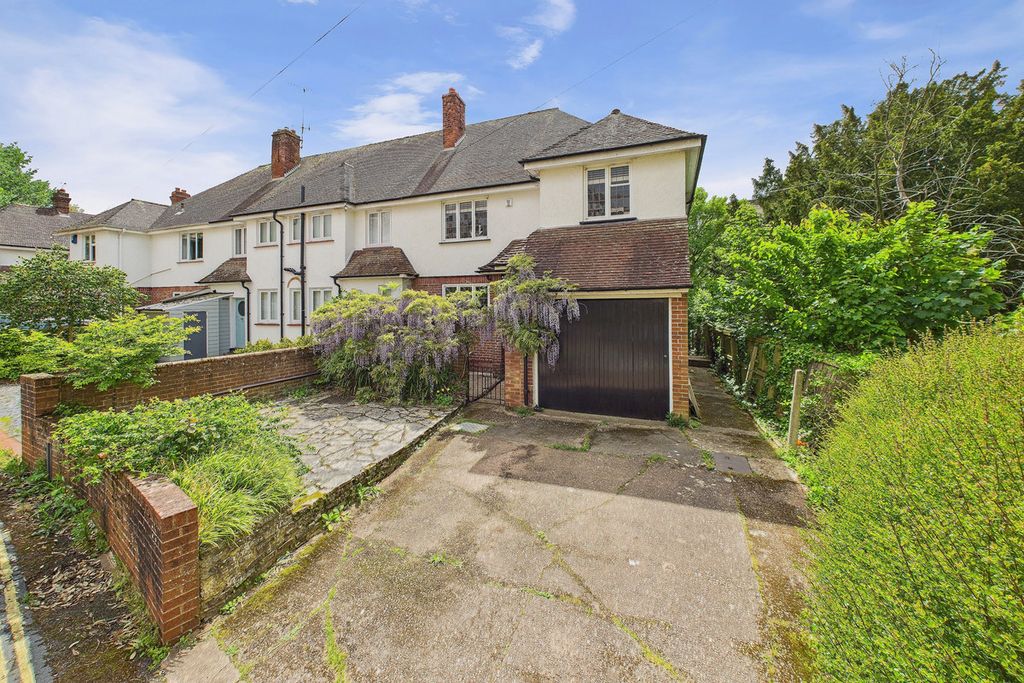 Property photo 1 of 23