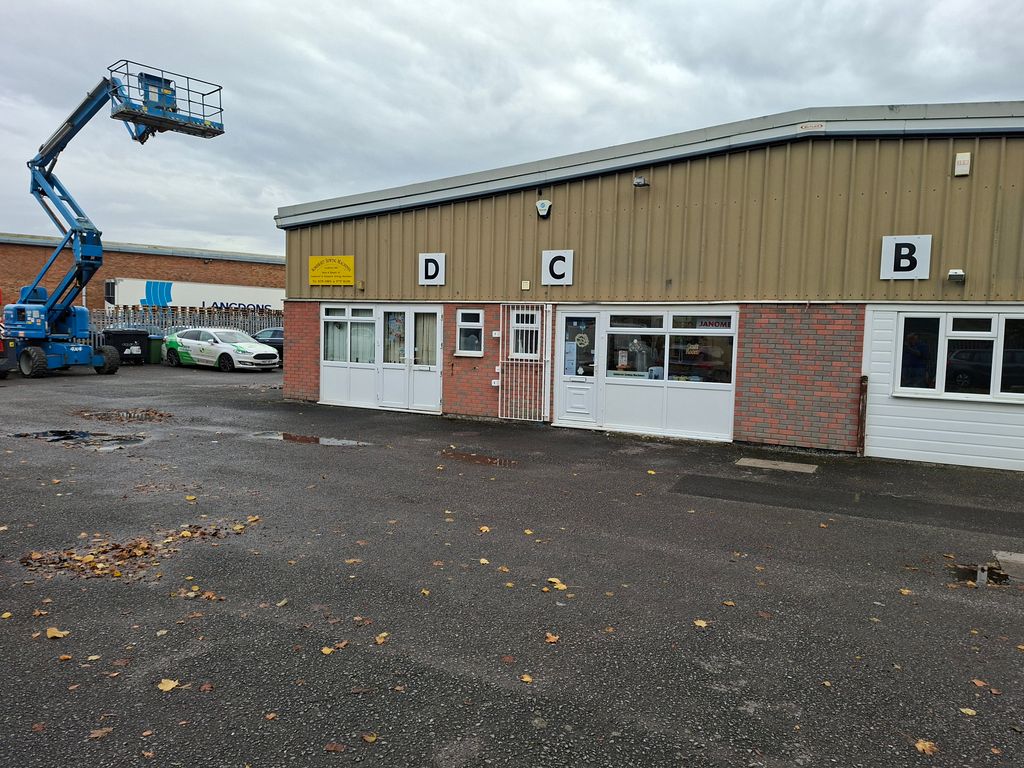 Property photo 1 of 4