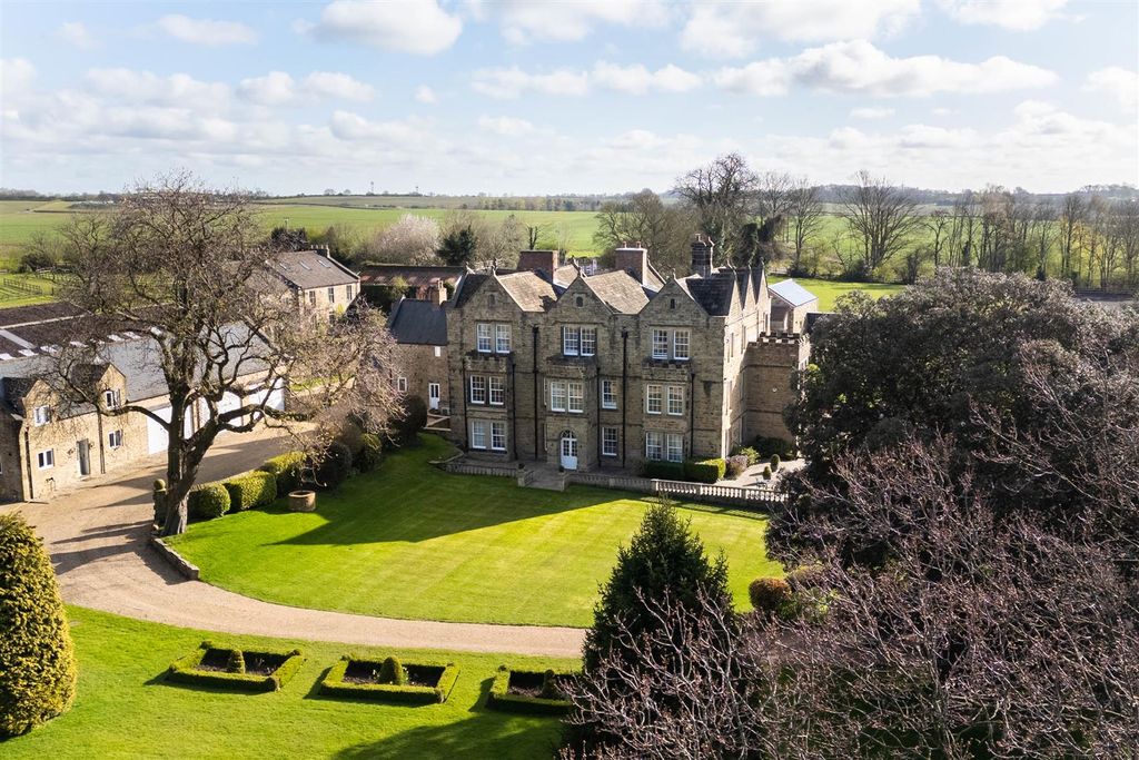 Additional image 106 of 7 bed detached house for salePark Hall, Parkhall Lane, Spinkhill, Sheffield S21