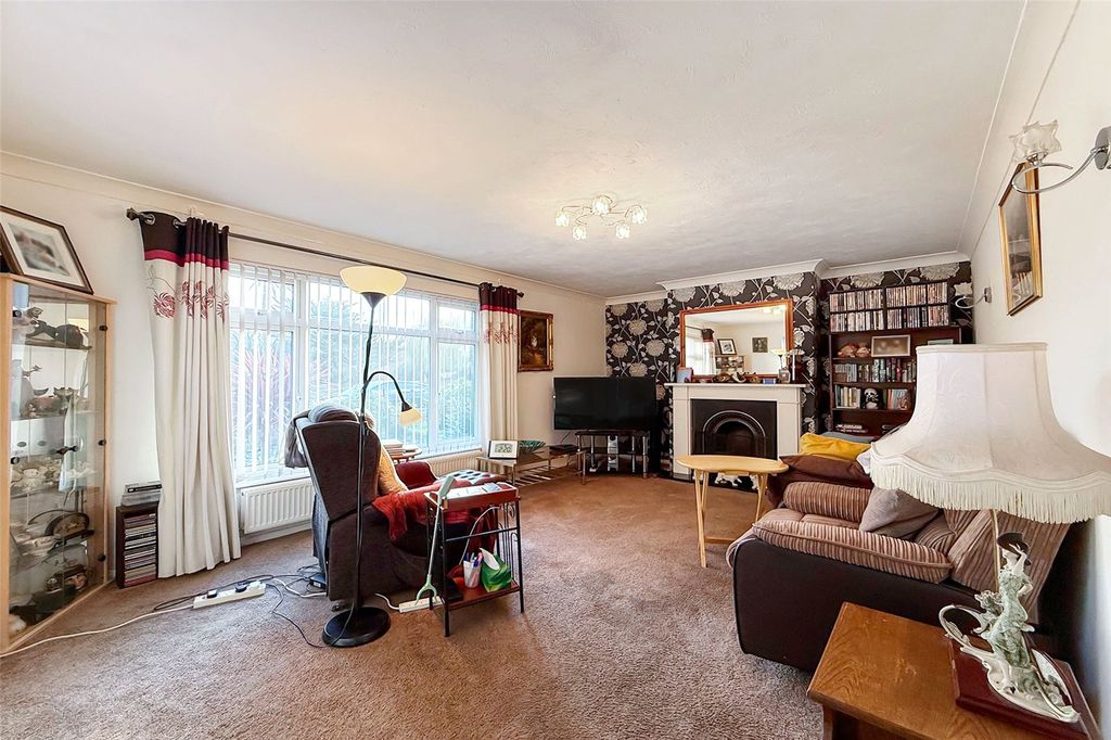 Property photo 3 of 17 Picture No. 04