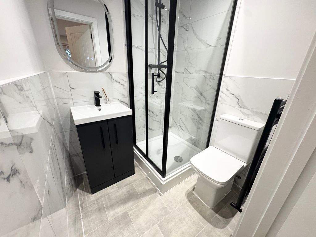 Property photo 2 of 12 Image