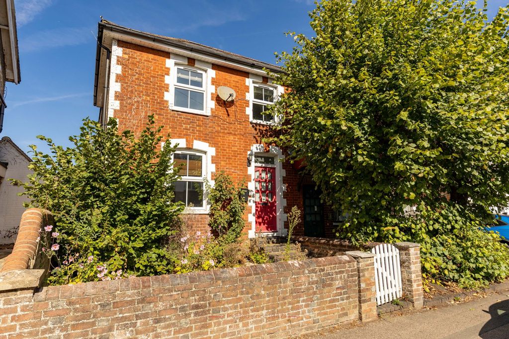 Property photo 1 of 27