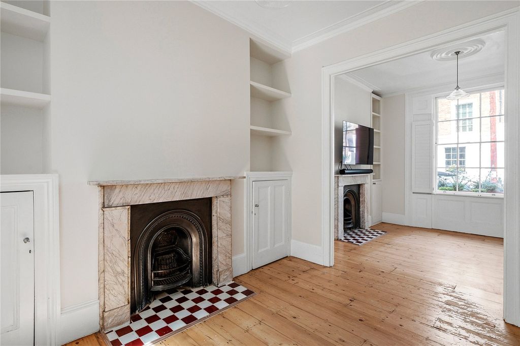 Property photo 3 of 16 Reception Room
