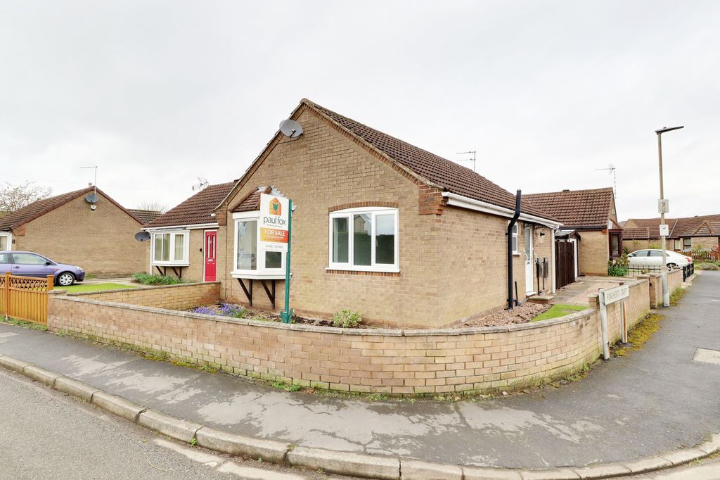 Property photo 2 of 13