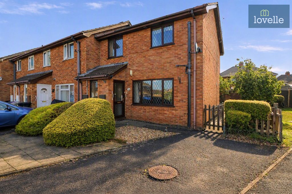 Property photo 1 of 17
