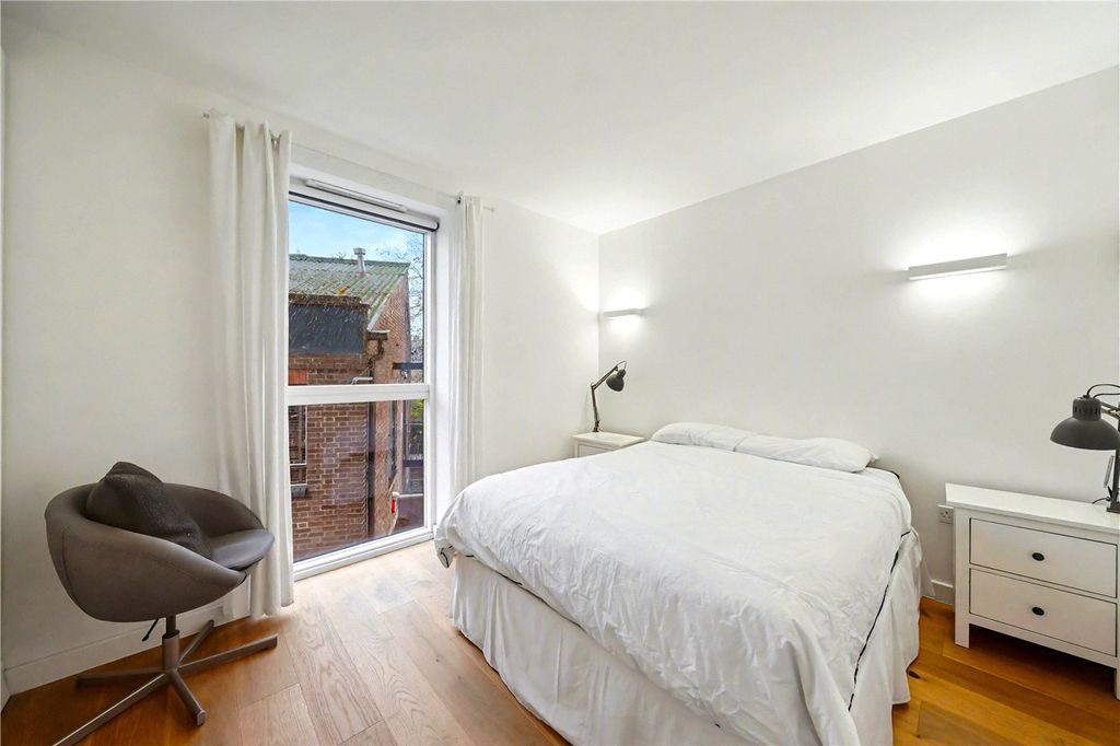 Property photo 3 of 11 Picture No. 05