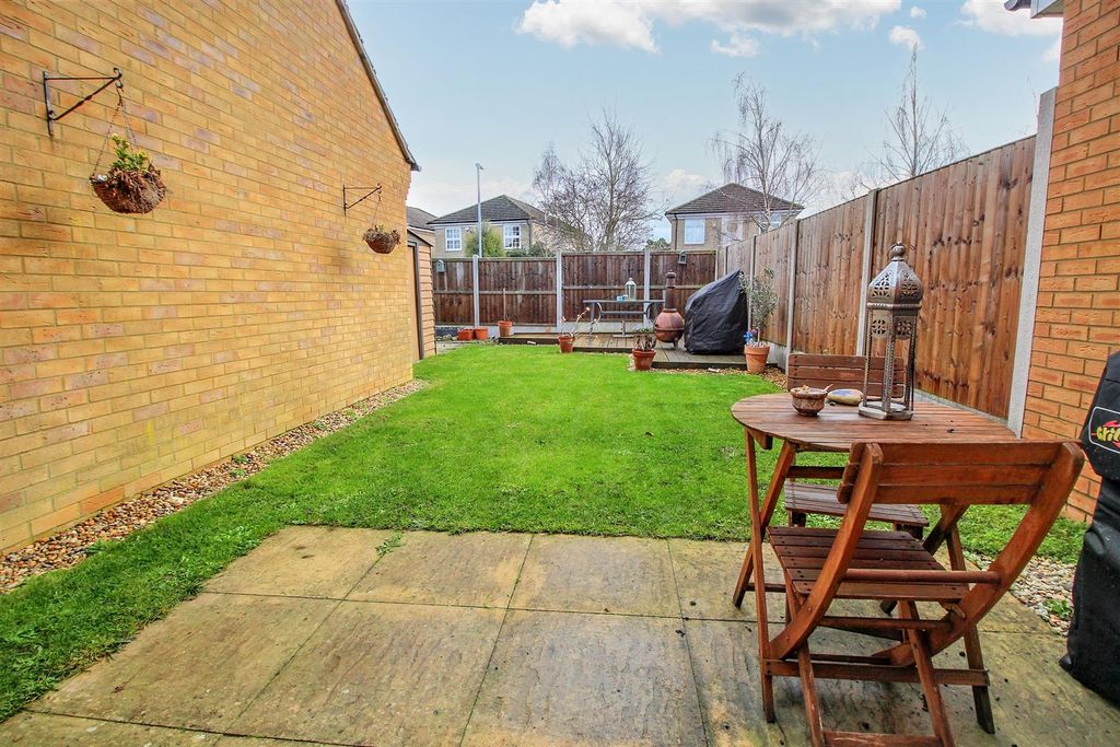 Property photo 2 of 14