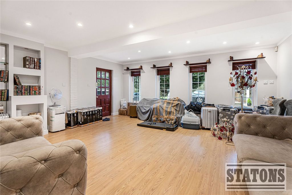 Additional image 11 of 5 bed detached house for saleFoxes Lane, Welham Green, North Mymms, Hatfield AL9