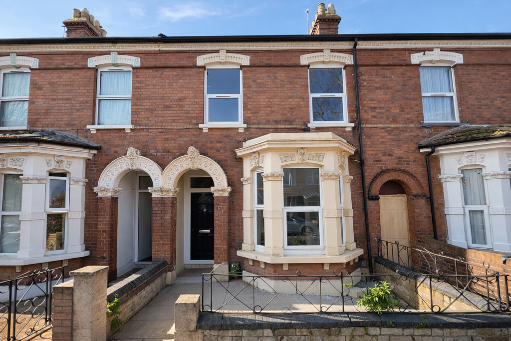 Property photo 1 of 9