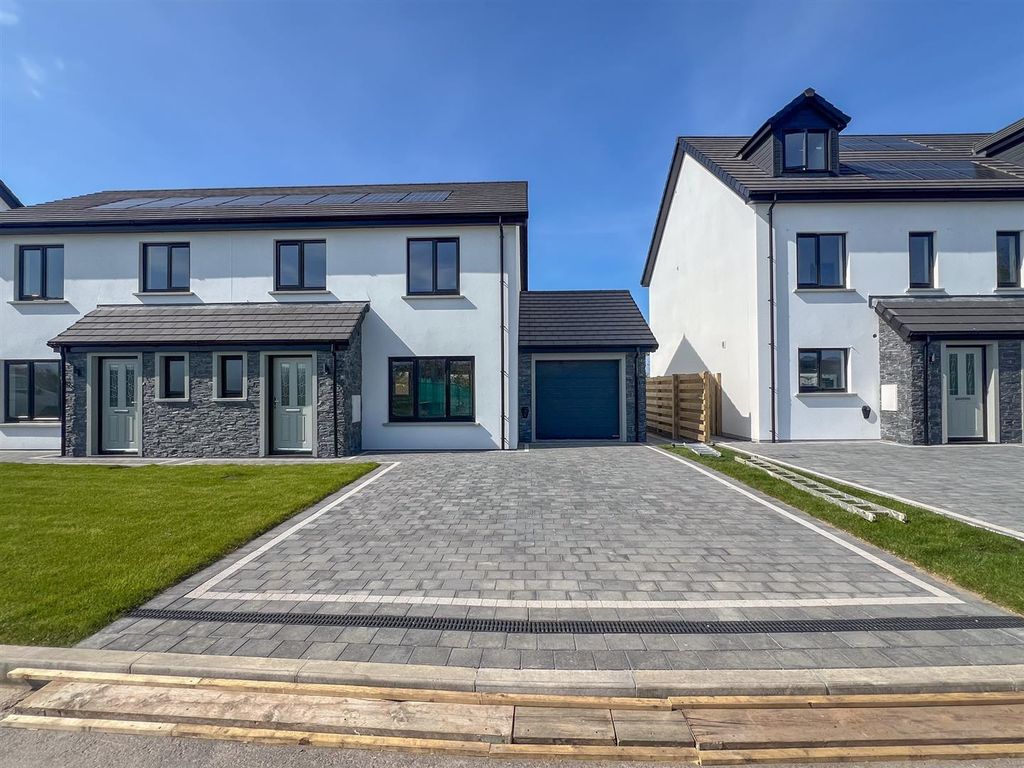 Property photo 1 of 16 1 Oatlands Development-01.Jpg