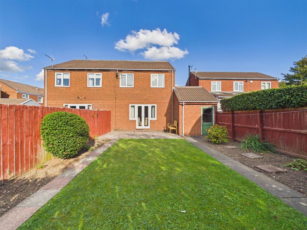 Property photo 1 of 15 Cam01858G0-Pr0344-Still020.Jpg
