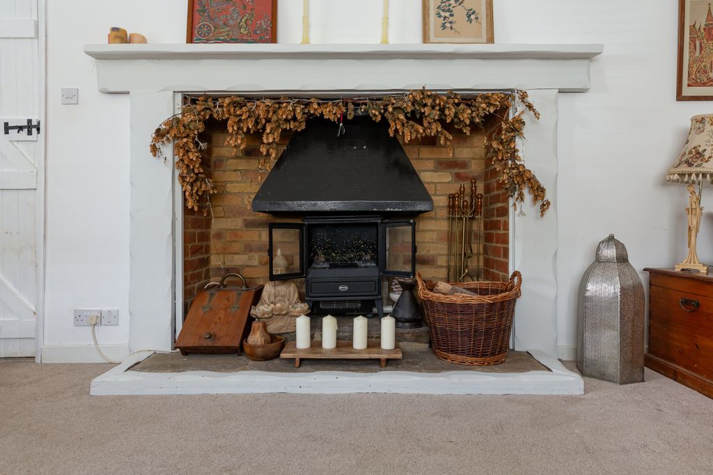 Property photo 3 of 19 Picture No. 05