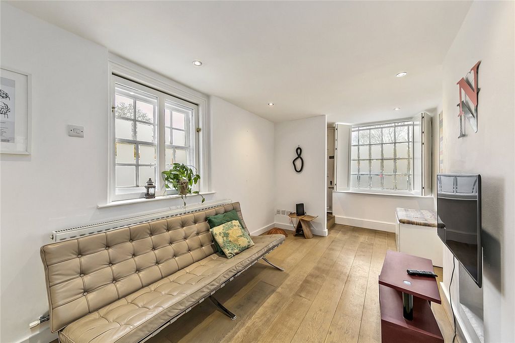 Property photo 3 of 17 Picture No. 03