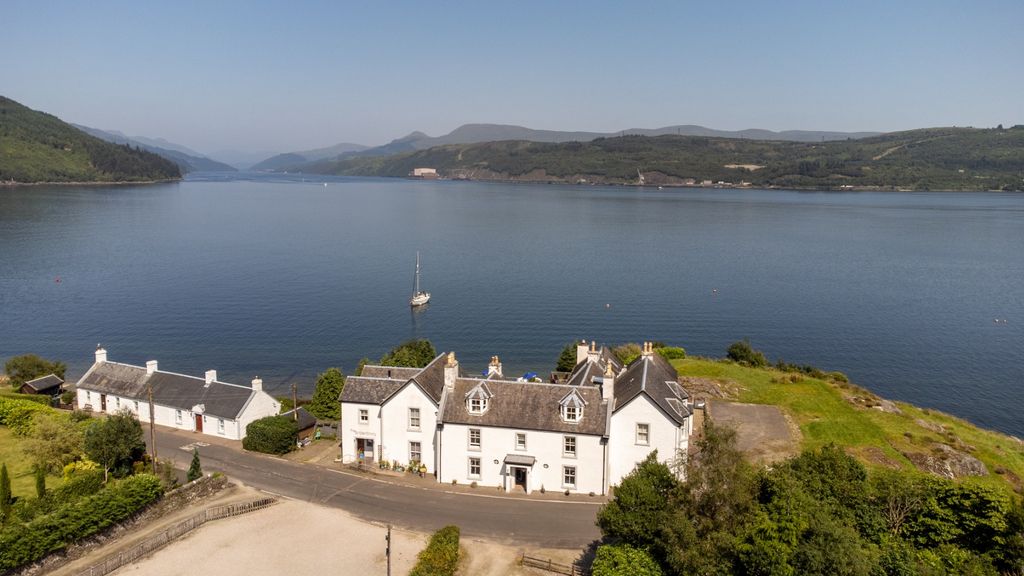 Property photo 2 of 38 5317312