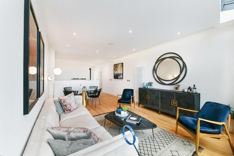 Property photo 2 of 14 Image