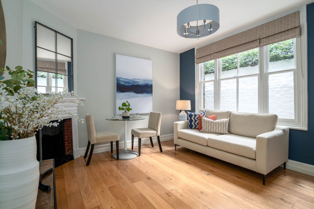 Property photo 3 of 21 5Ds Flat 2.10.Jpg