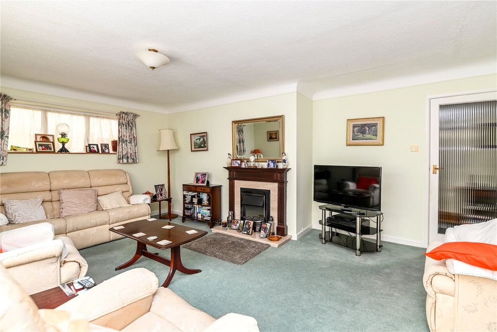Property photo 2 of 15 Picture No. 03