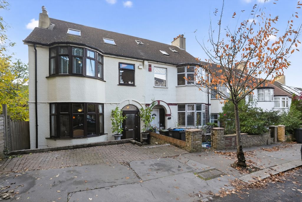 Property photo 1 of 26 The Property