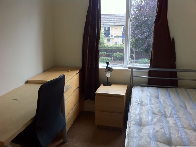 Property photo 3 of 7 Photo 5