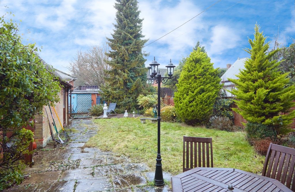 Property photo 3 of 19